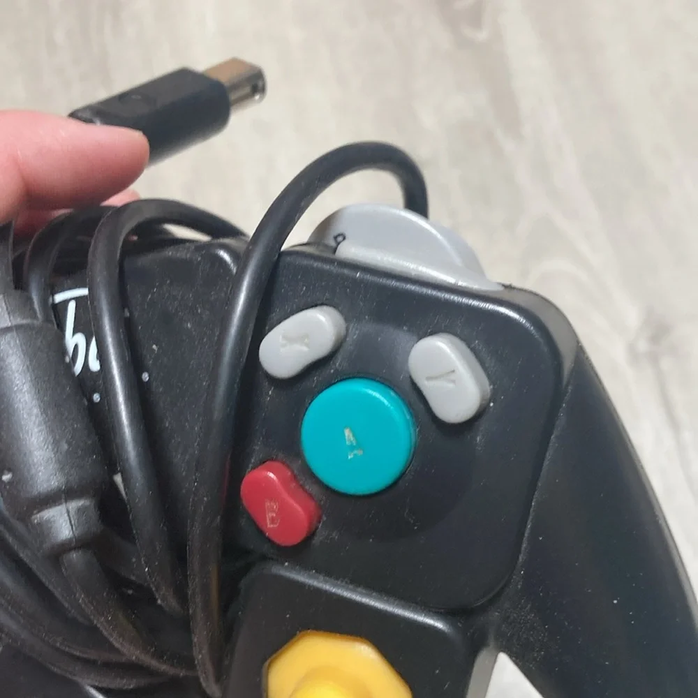 Yobo brand Nintendo GameCube controller black